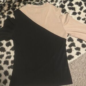 Chic Black and Tan Colorblock Top